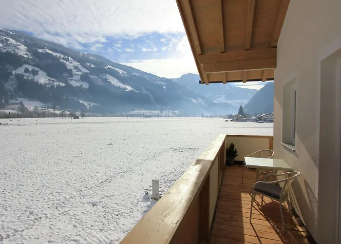 Apartamento In Aschau Near Slopes Aschau Im Zillertal